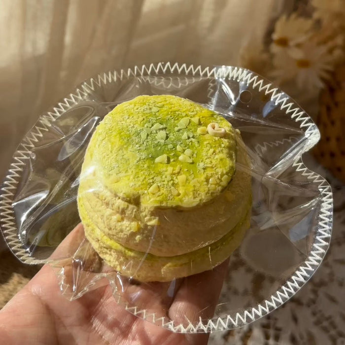 LuLu鹿🦌「抹茶と塩チーズのパンケーキ」 Squishy stress relief toy