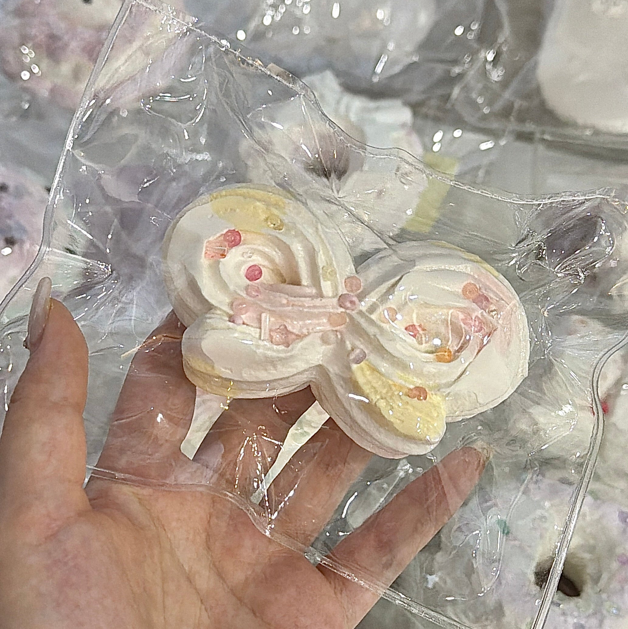 Duozai studio【Cream Bow】Squishy stress relief toy