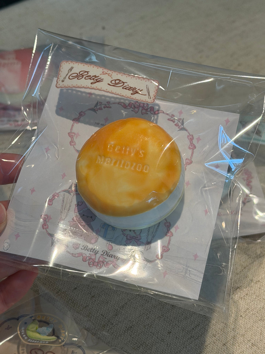 Betty Diary🥯 "Mini Cream Bread" Squishy stress relief toy
