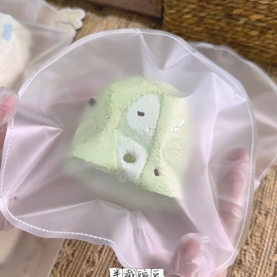 Suredodo さつまいもペースト【半分のエンドウ豆】 Squishy stress relief toy