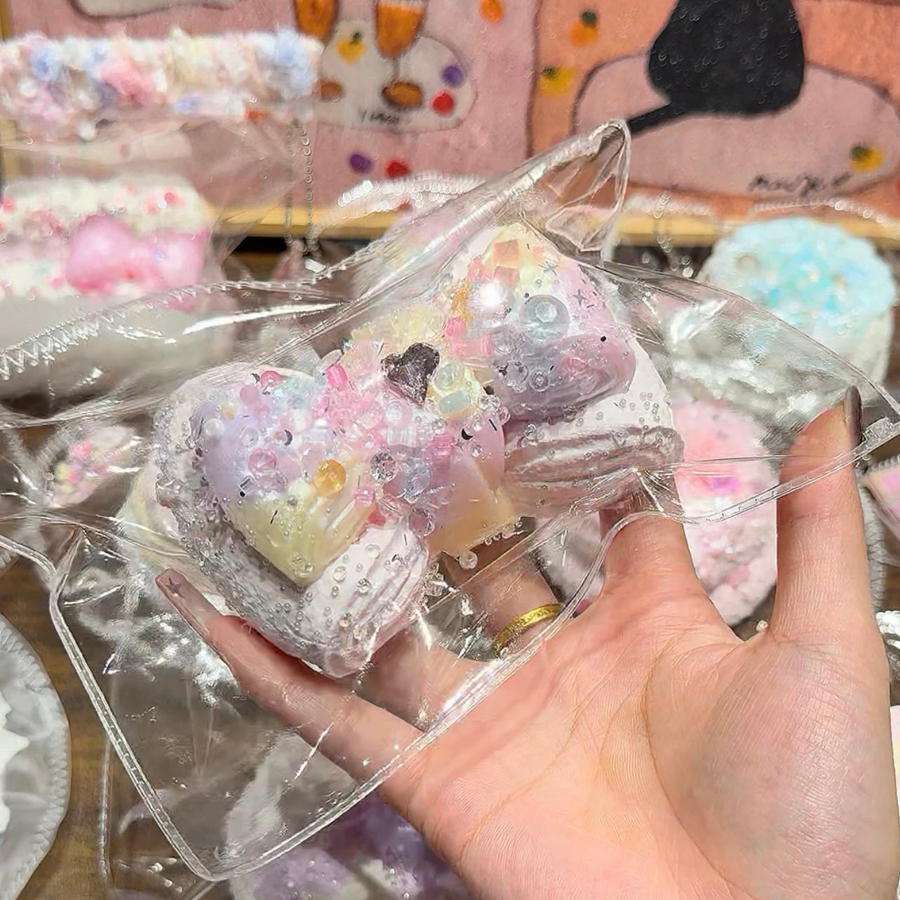 Kengkeng Studio「カラービーズリボン」 Squishy stress relief toy