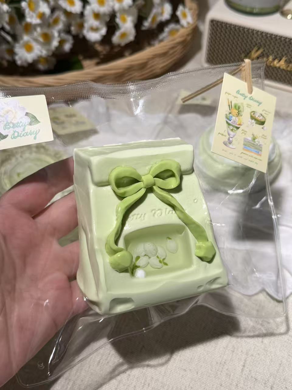 Betty Diary🌼「ひと袋のジャスミン」 Squishy stress relief toy