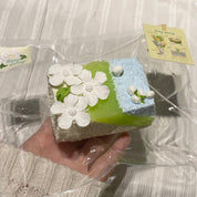 【Diagonally Sliced Jasmine Cream Toast】Squishy Stress Relief Toy