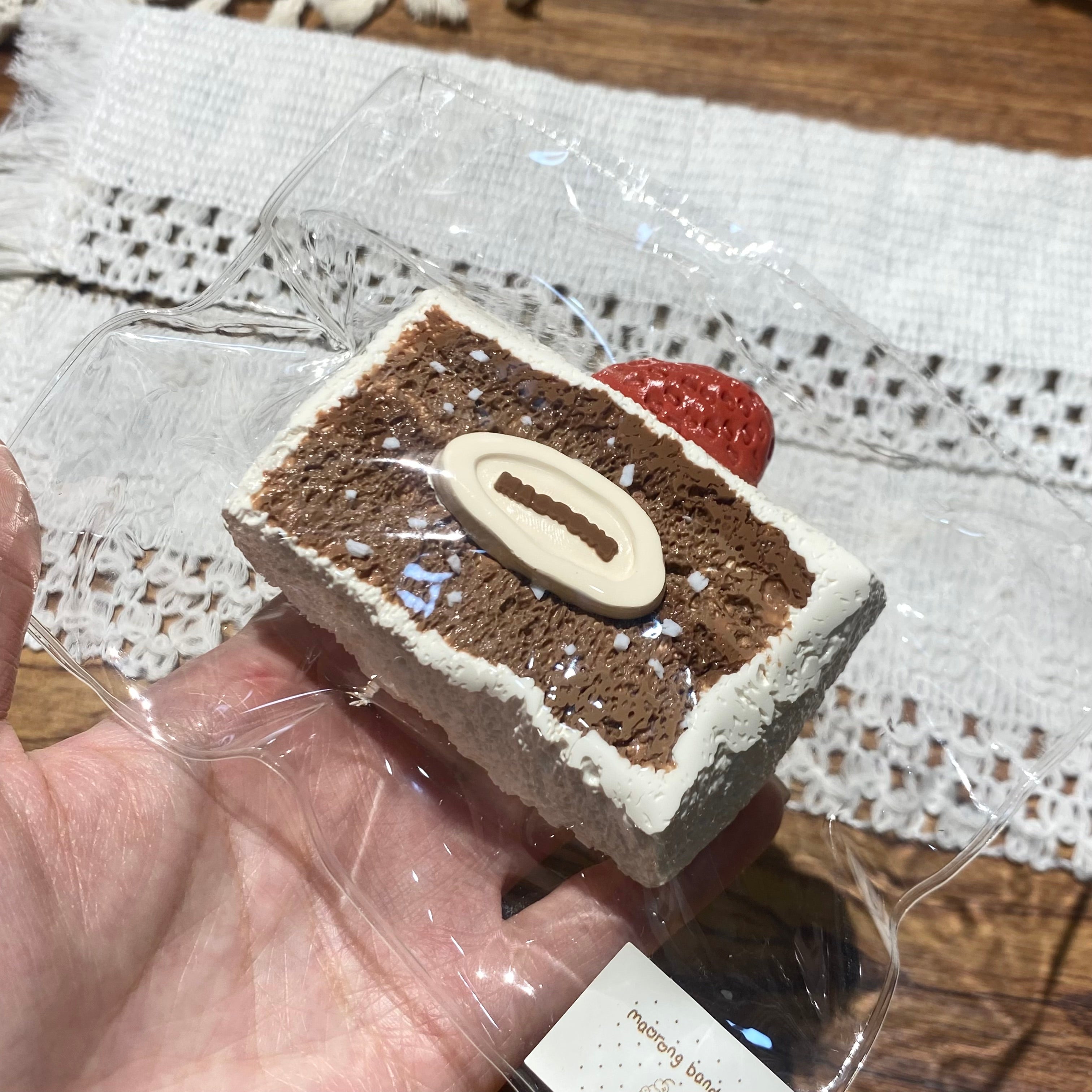 【Strawberry Toast with Chocolate Chips】Squishy stress relief toy