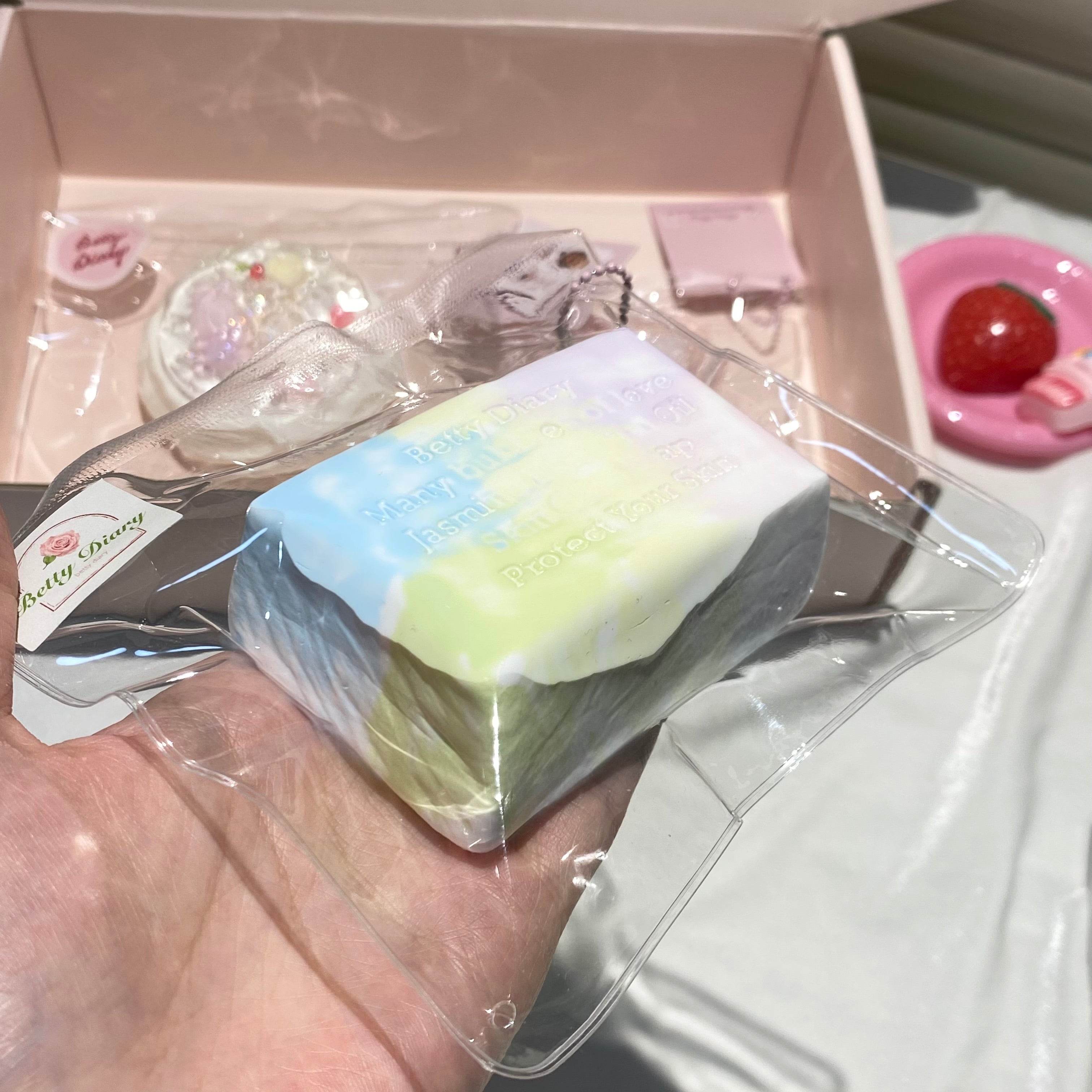 【Five-color soap】 Squishy Stress Relief Toy