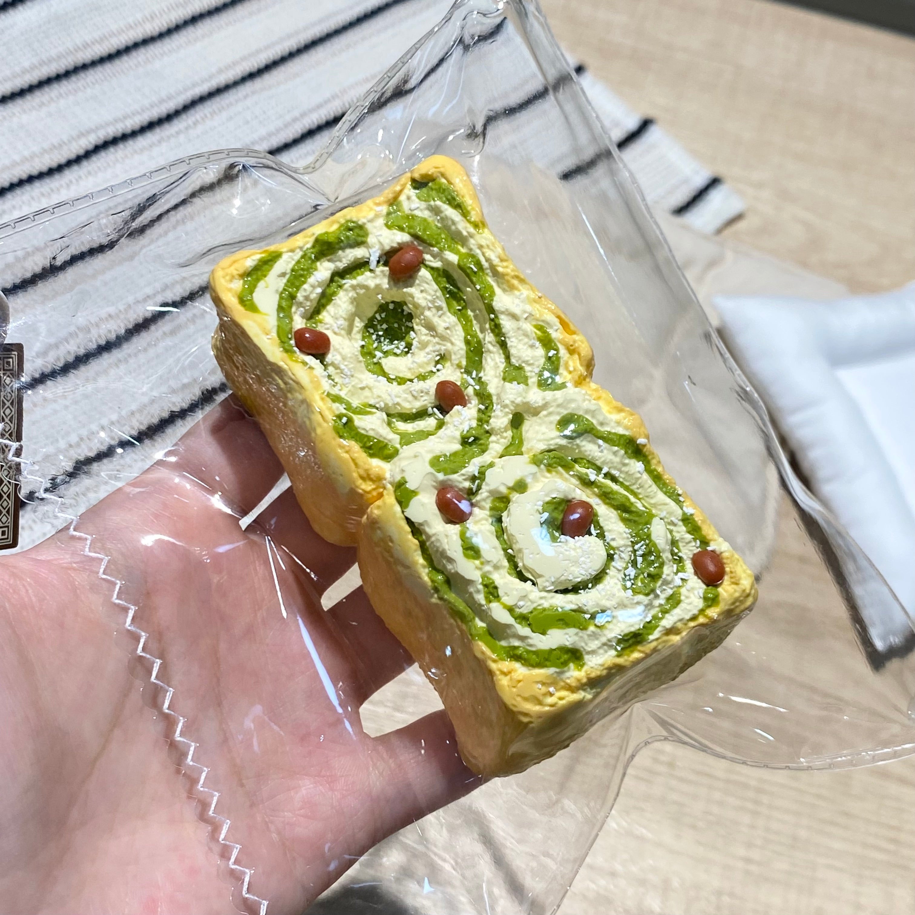 【Matcha Red Bean Shredded Toast】Squishy stress relief toy