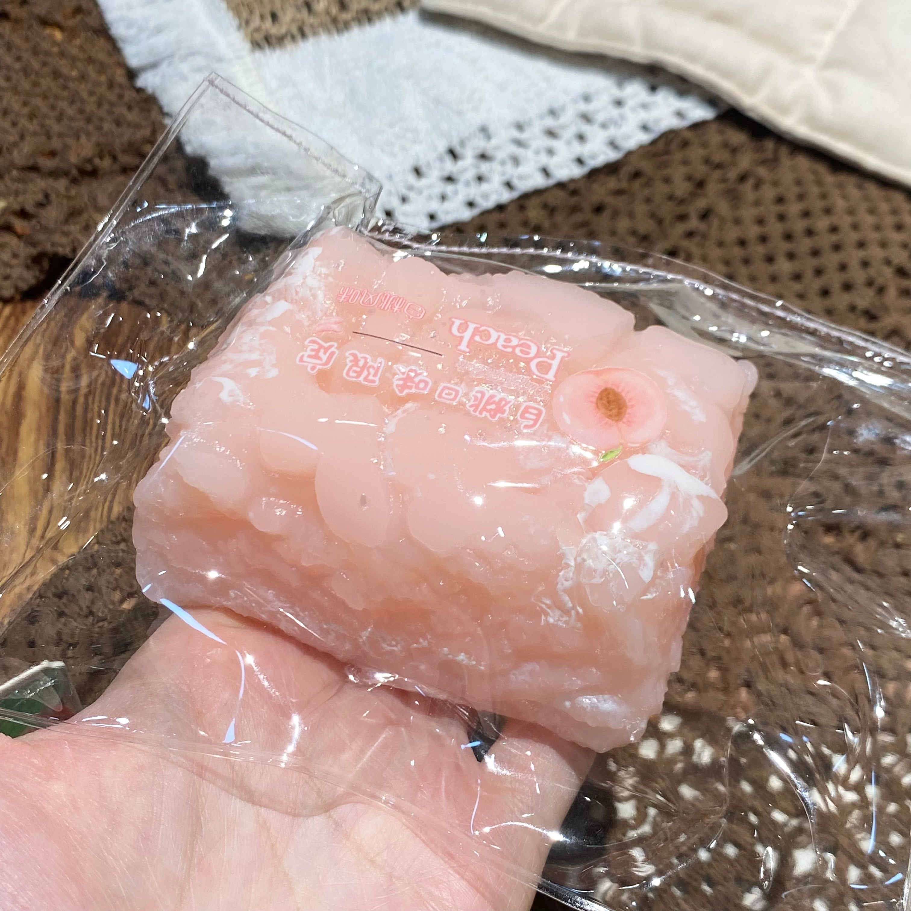 【Peach Juice Sachima】Squishy stress relief toy