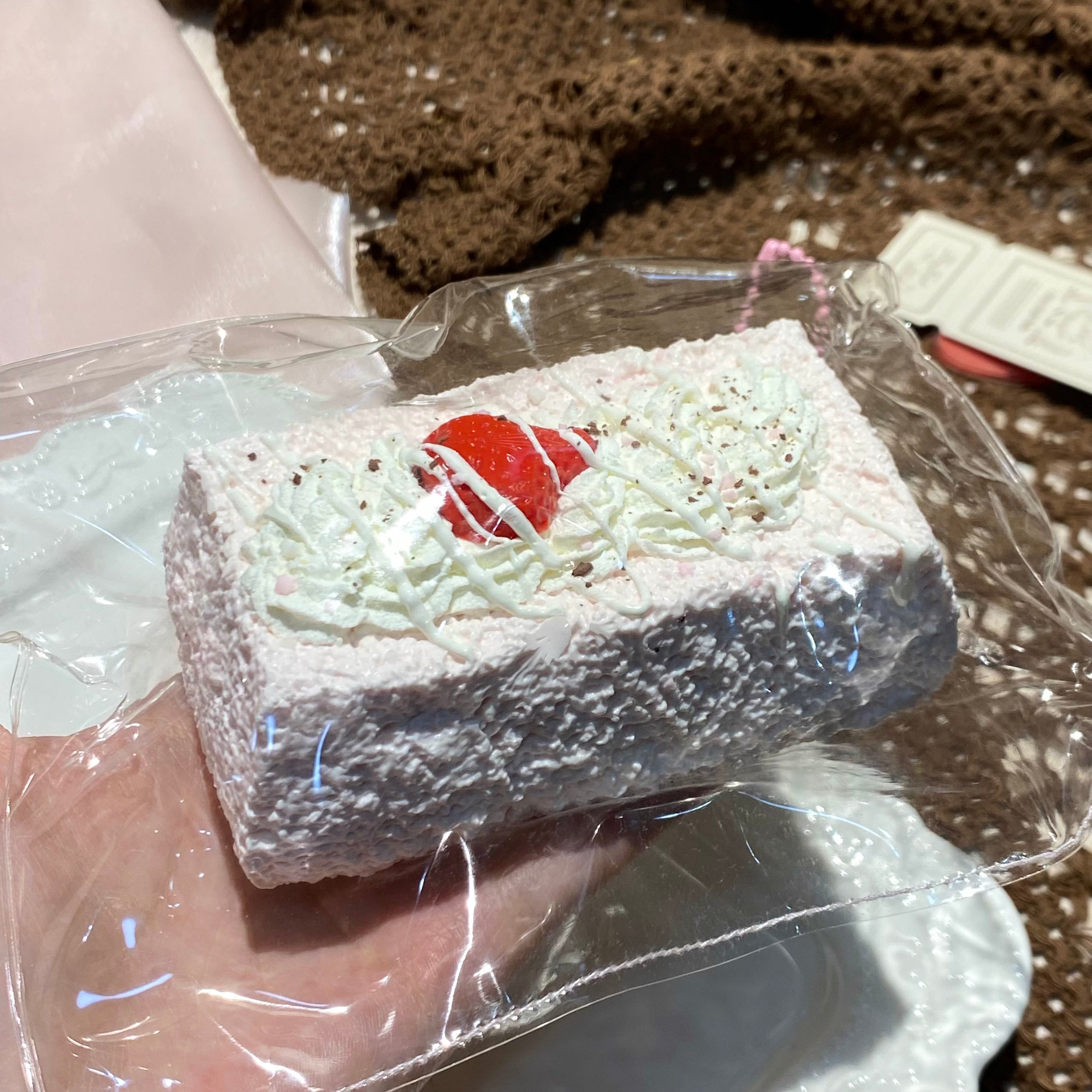 【Strawberry Cream Long Toast】Squishy Stress Relief Toy