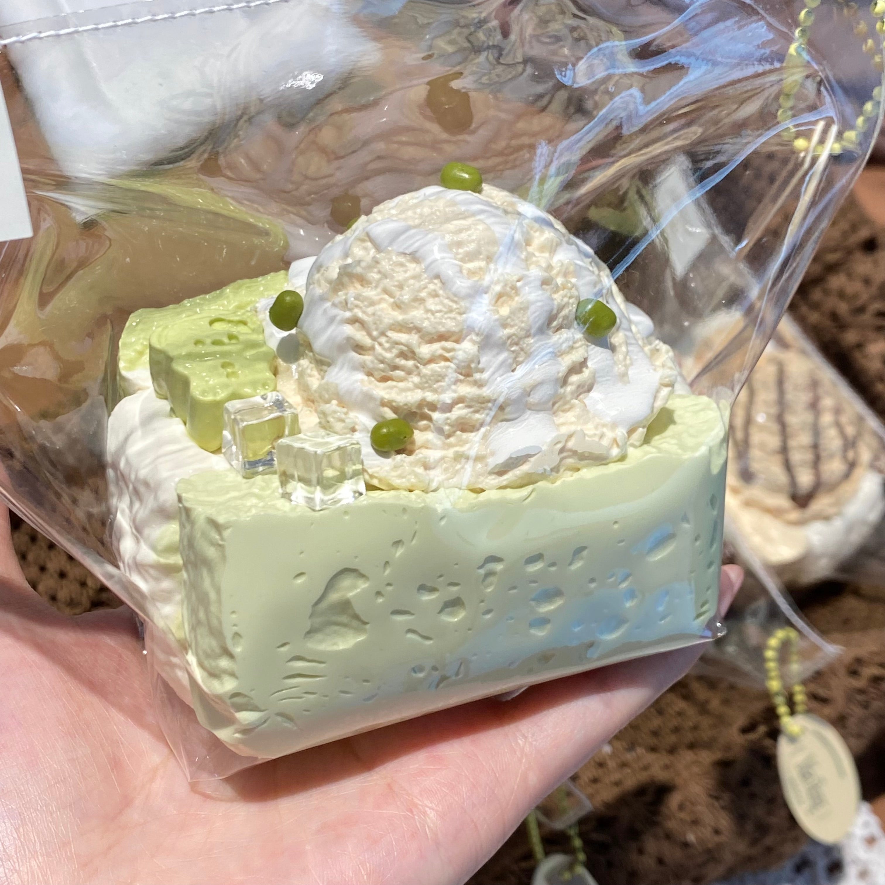 【MAORONG  Ice Cream Toast】Squishy Stress Relief Toy