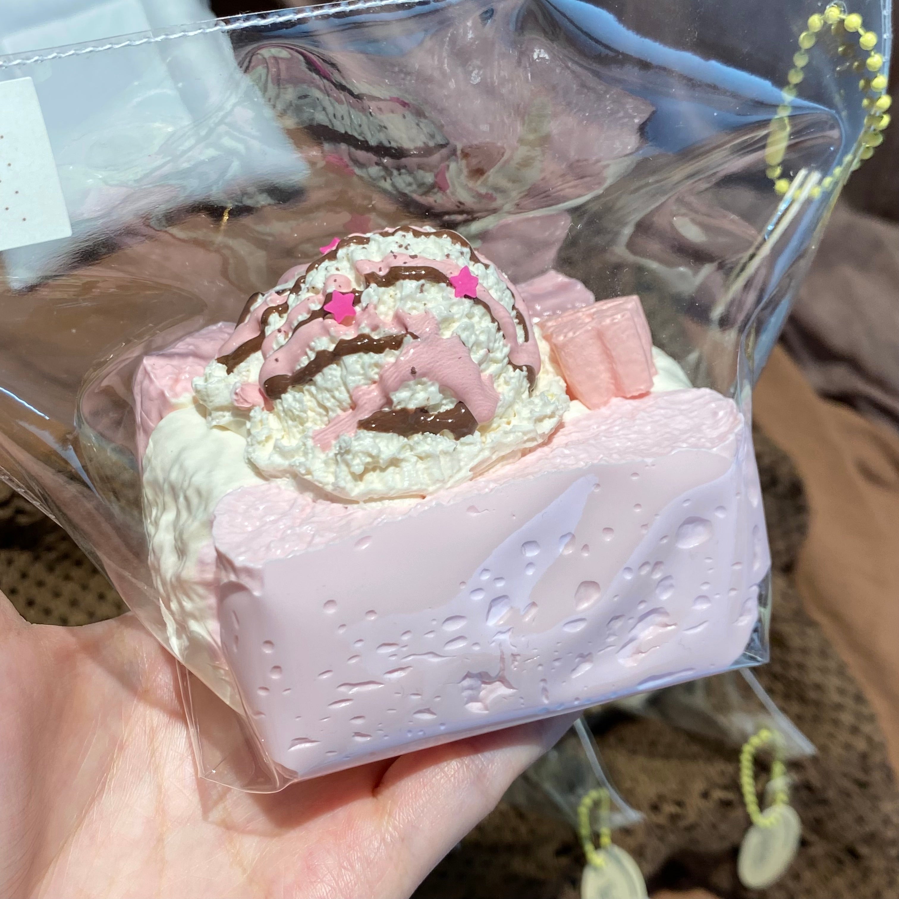【MAORONG  Ice Cream Toast】Squishy Stress Relief Toy