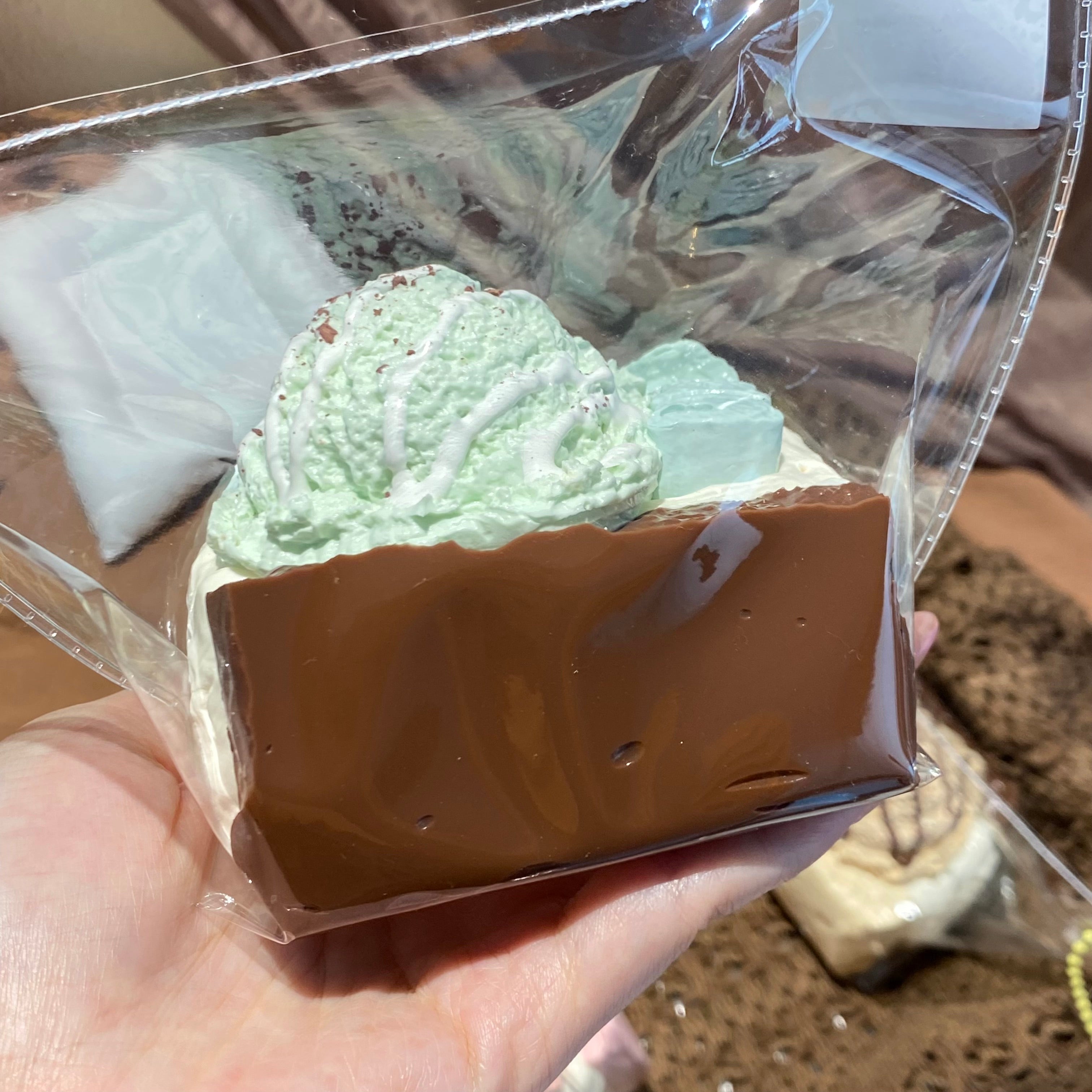 【MAORONG  Ice Cream Toast】Squishy Stress Relief Toy