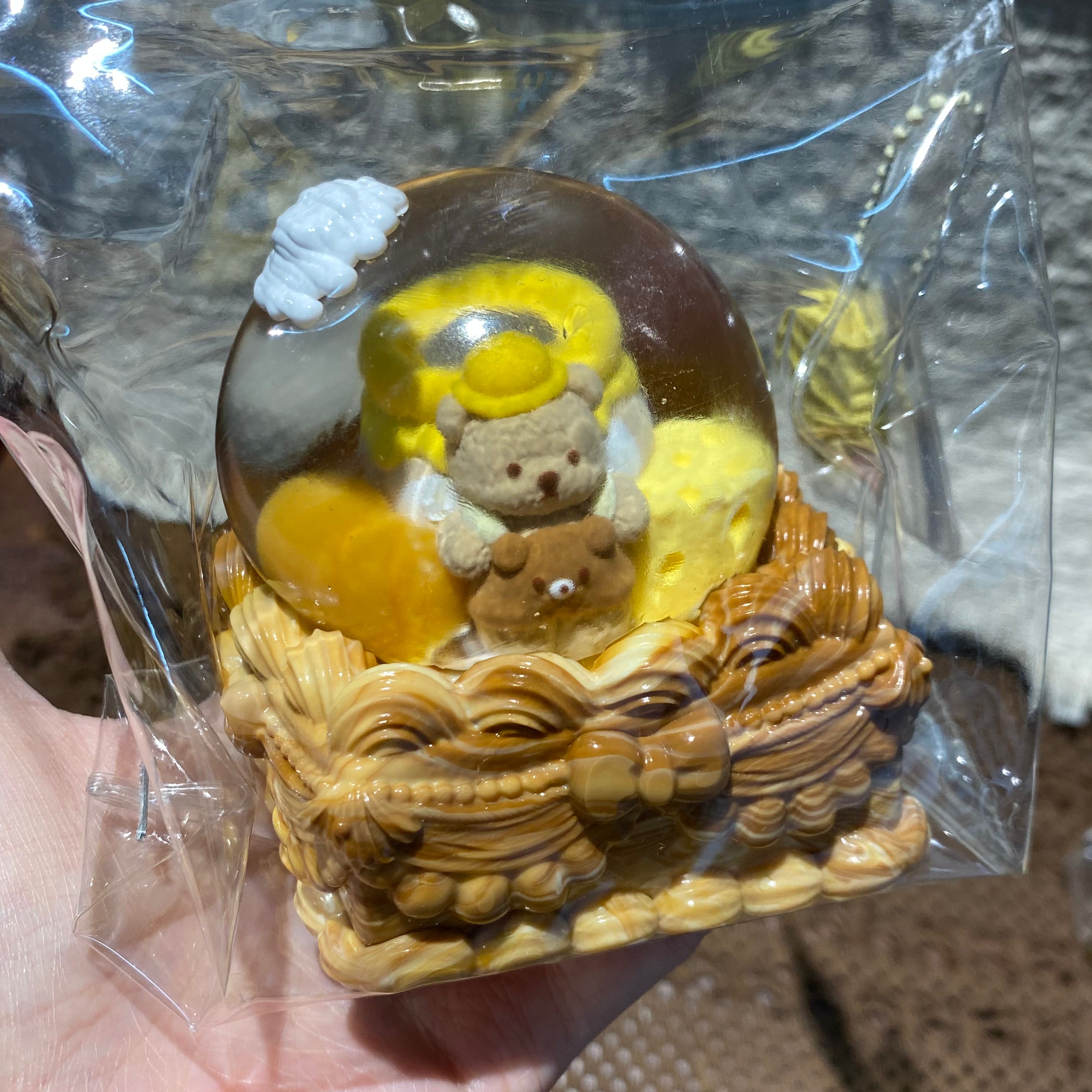 「クマのオルゴールガラス玉」 Squishy stress relief toy