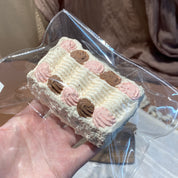 【Strawberry Cocoa Retro Cake】Squishy stress relief toy
