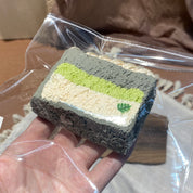 【Pistachio & Black Sesame Mini Toast】Squishy stress relief toy
