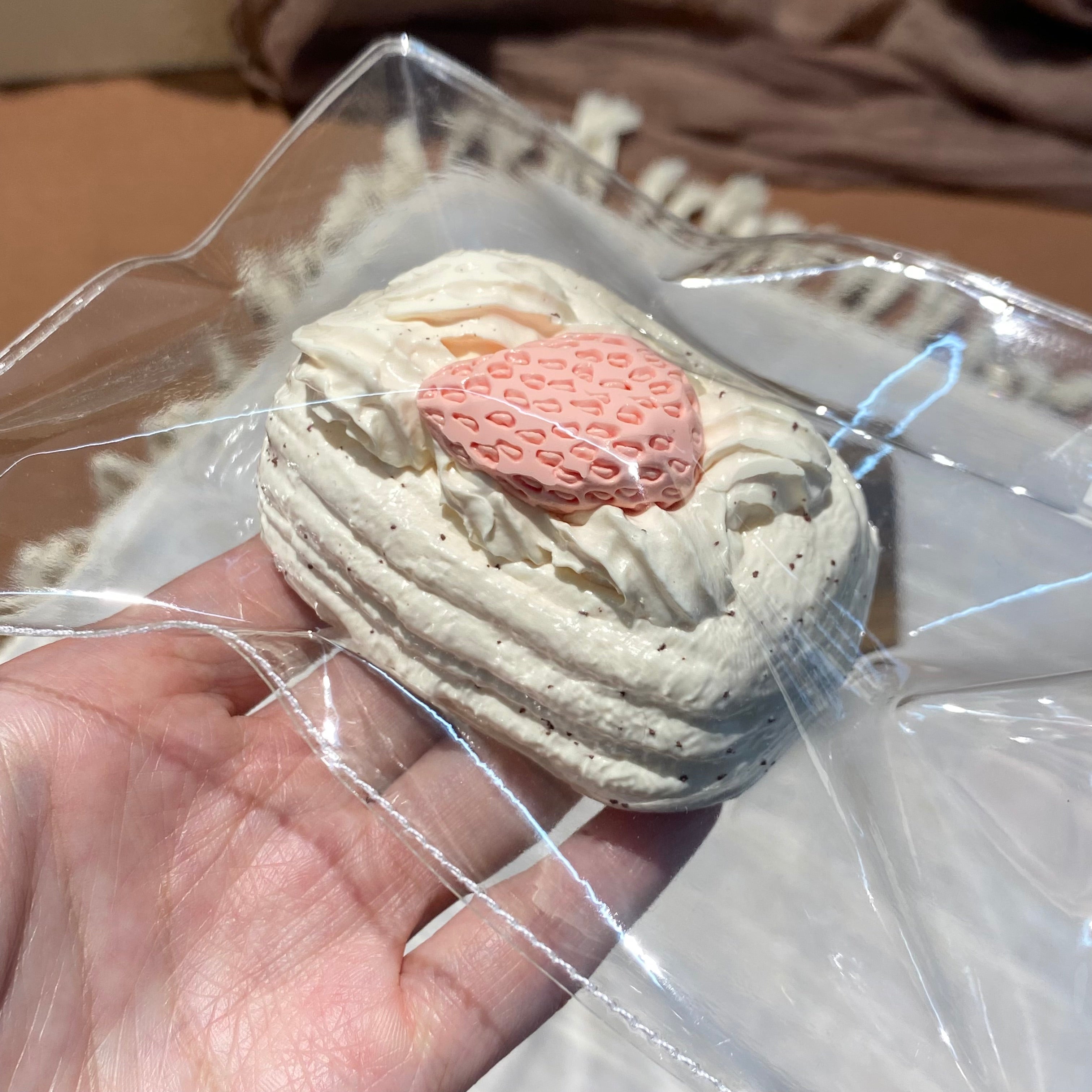 【Strawberry Cream Bun】Squishy stress relief toy