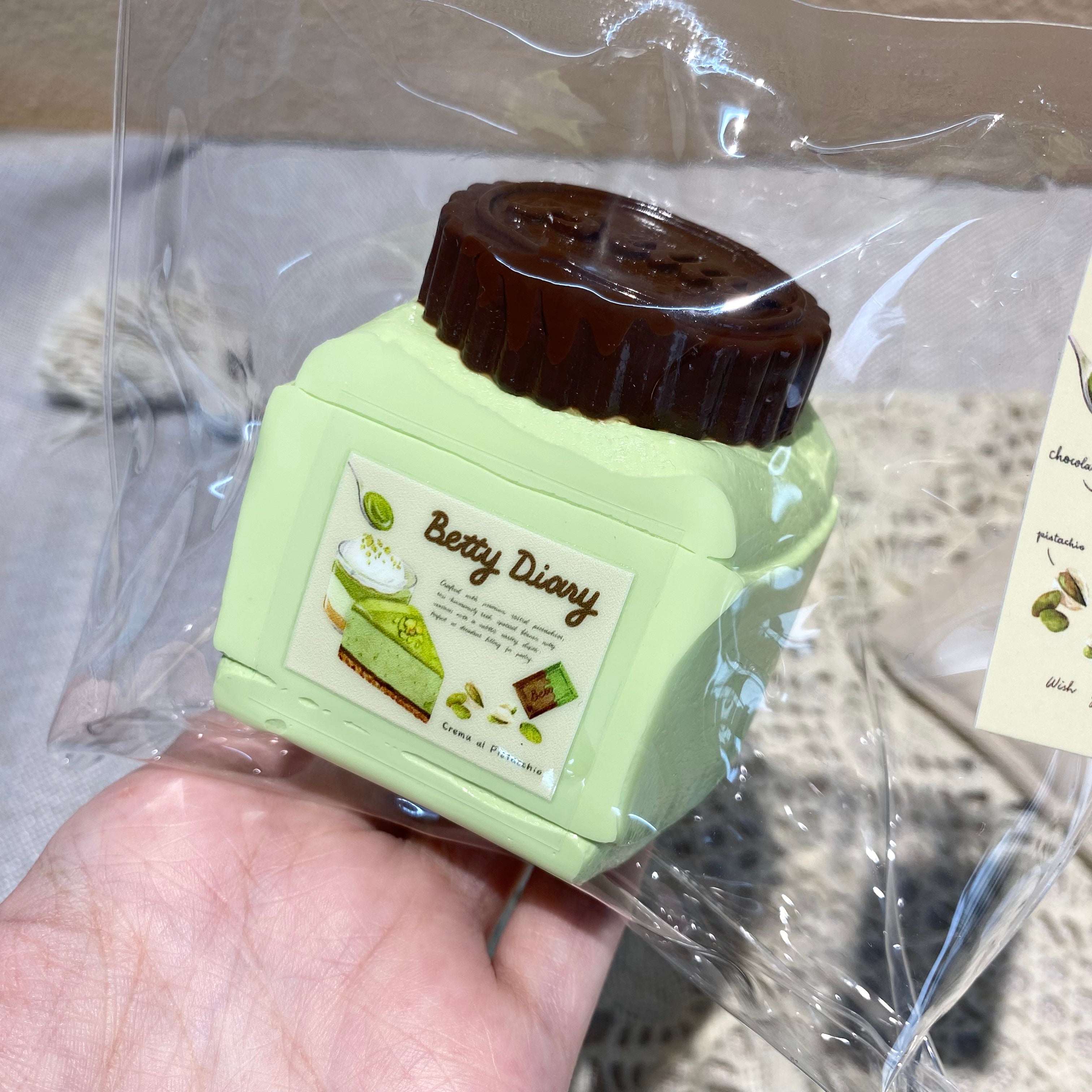 【Pistachio Cream Sauce】Squishy stress relief toy