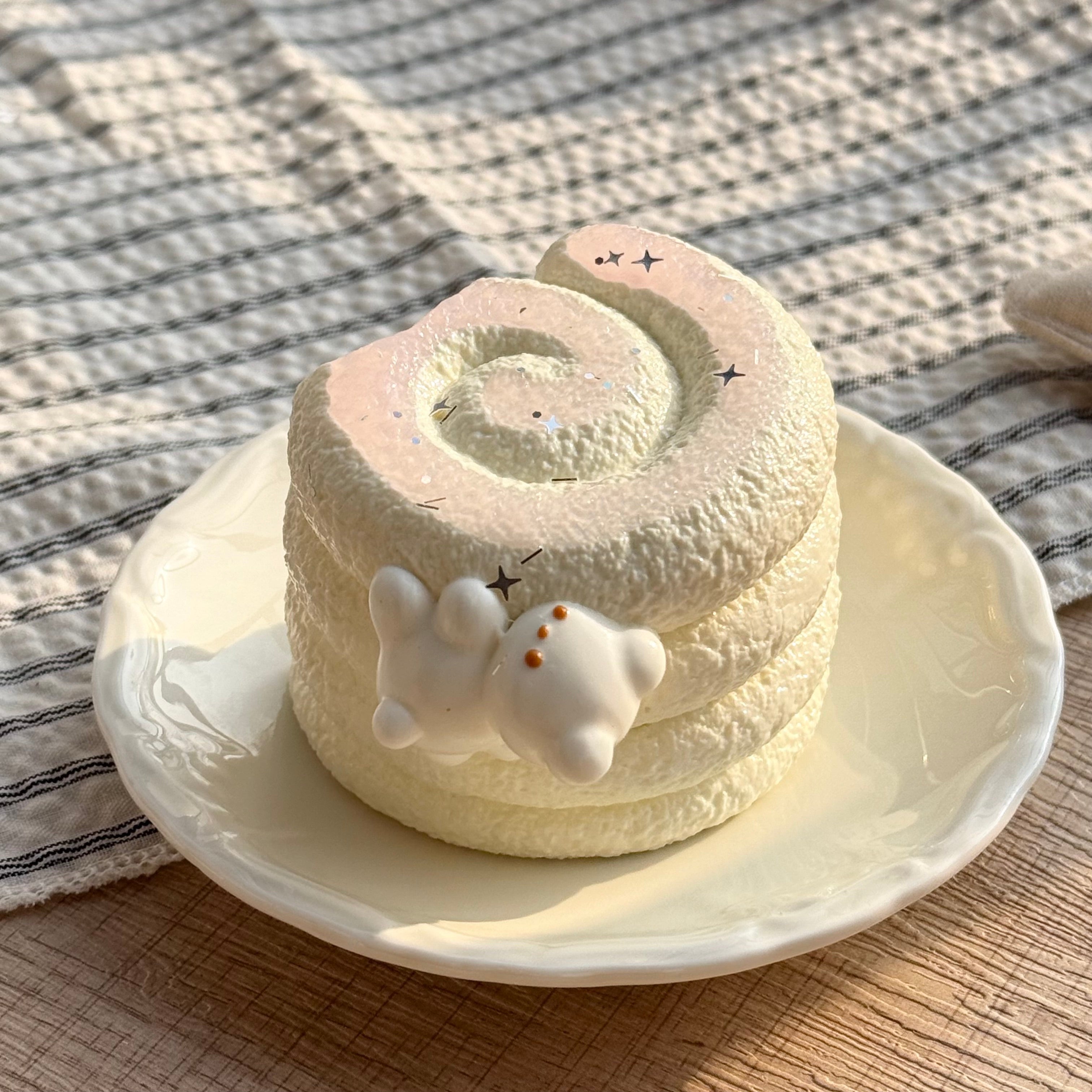 【Strawberry Cream Roll】Squishy Stress Relief Toy
