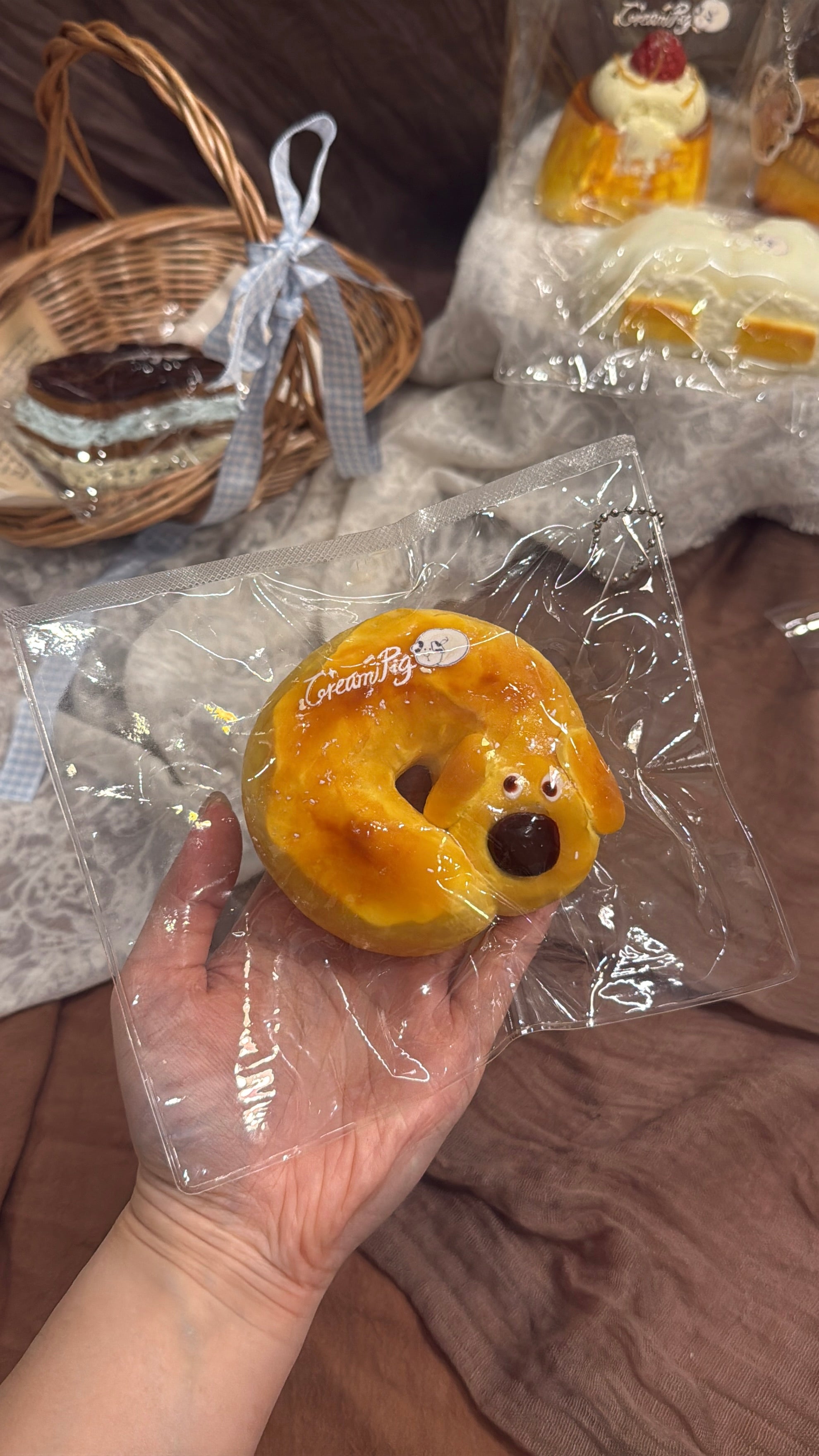 CreamPig Studio【のほほんベーグルわんこ】 Squishy Collectibles
