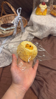 CreamPig Studio【くまトースト】 Squishy Collectibles