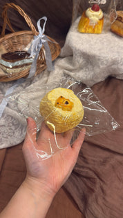 CreamPig Studio【くまトースト】 Squishy Collectibles