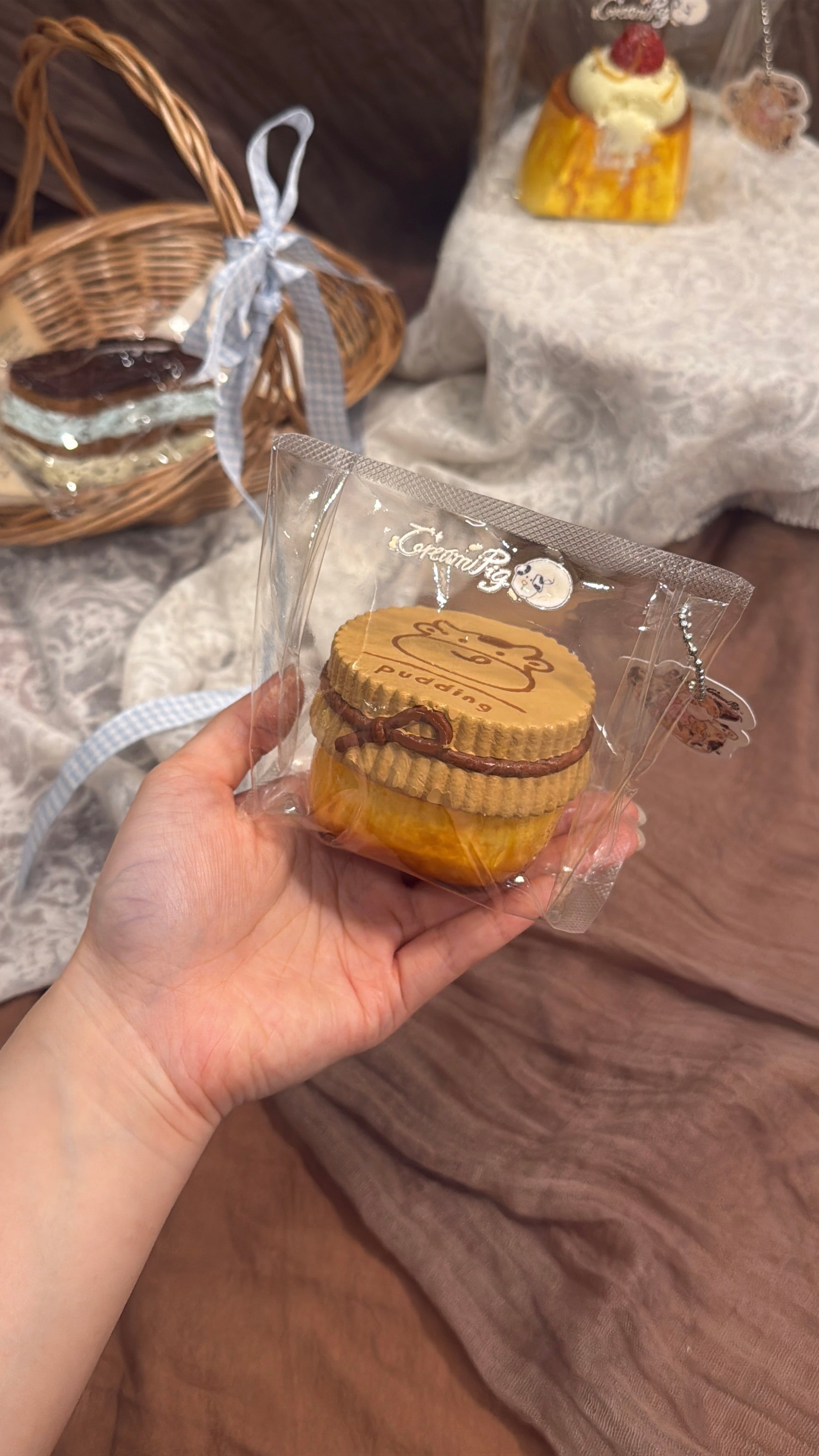 CreamPig Studio【牛乳プリンのカップ】 Squishy Collectibles