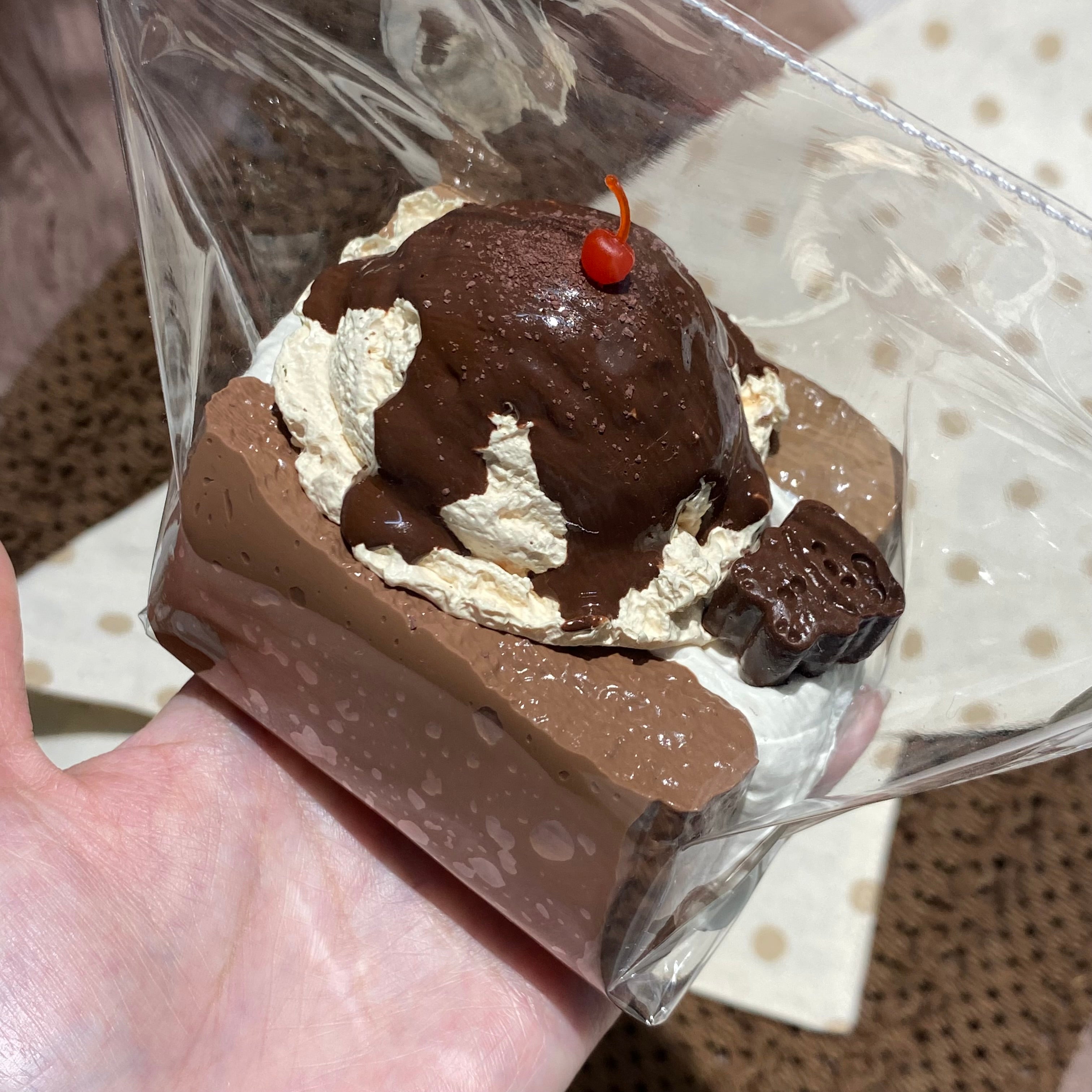 MAORONG Ice Cream Toast】Squishy Stress Relief Toy – Deliver Wonder MAORONG Ice Cream Toast】Squishy Stress Relief Toy – Deliver Wonder