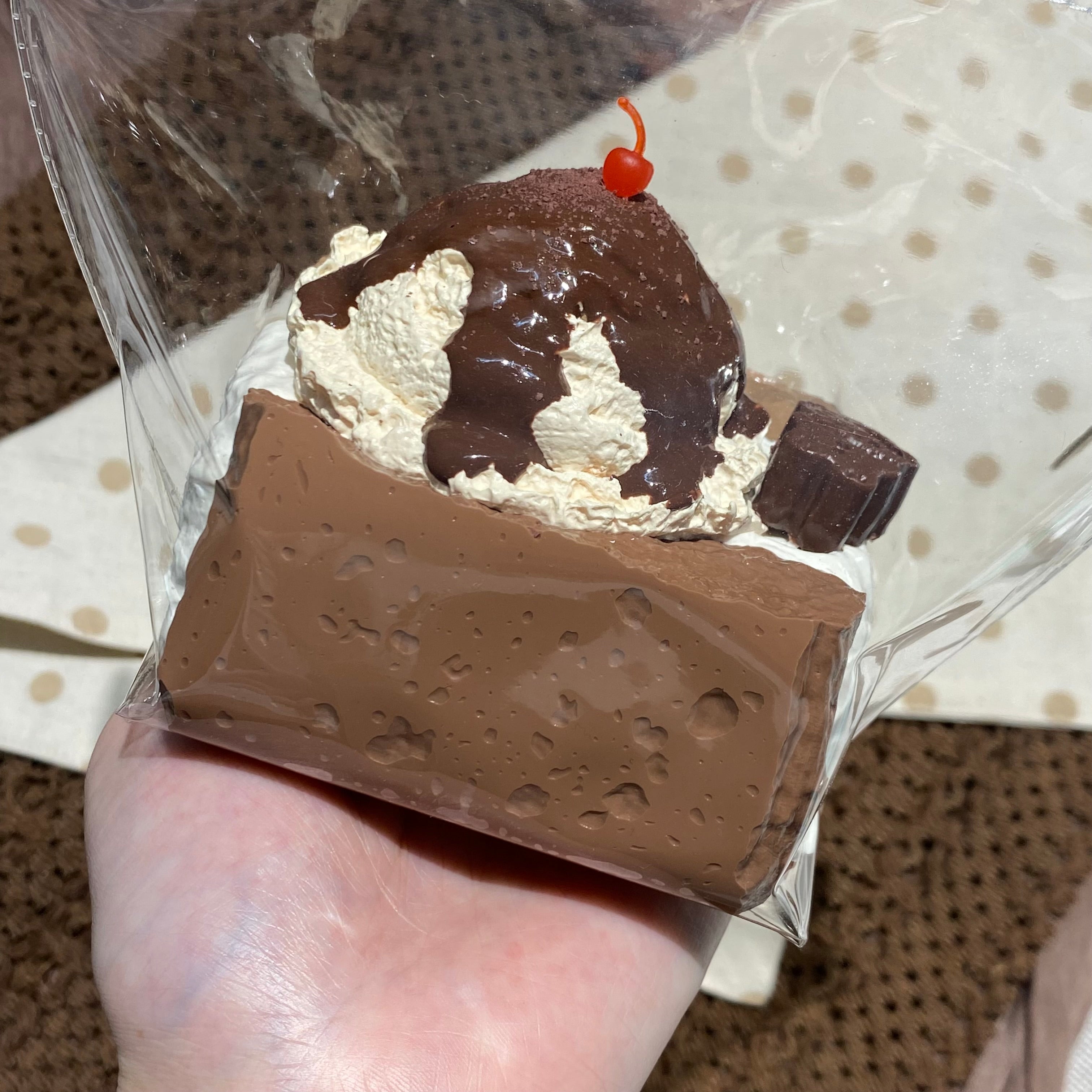 【MAORONG  Ice Cream Toast】Squishy Stress Relief Toy