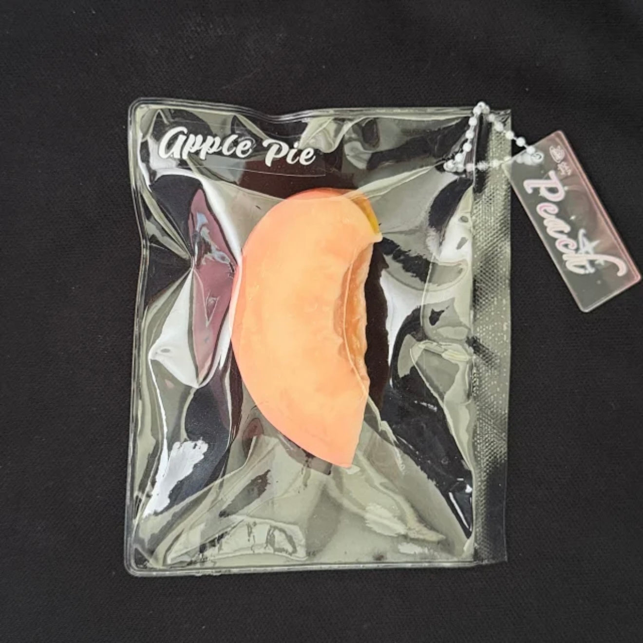notsweetpie【ピーチスライス】  Squishy stress relief toy