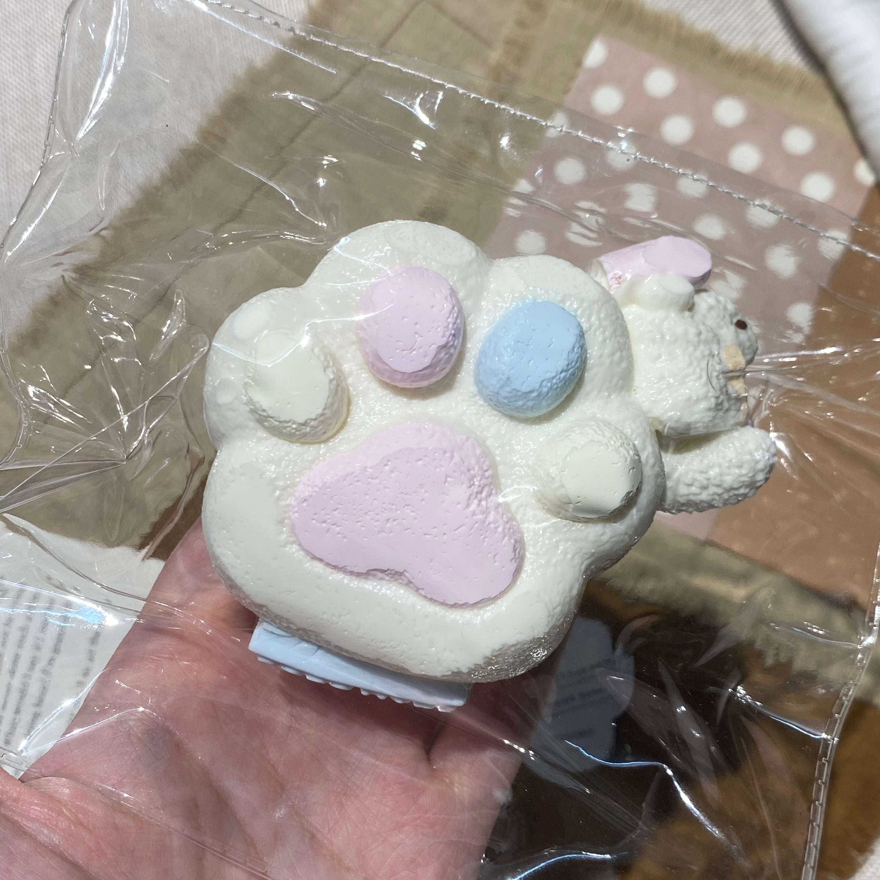Doro studio  【Tricolor Cat Paw】Squishy stress relief toy