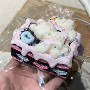 Doro studio  【Bunny-shaped Mini Toast】Squishy stress relief toy