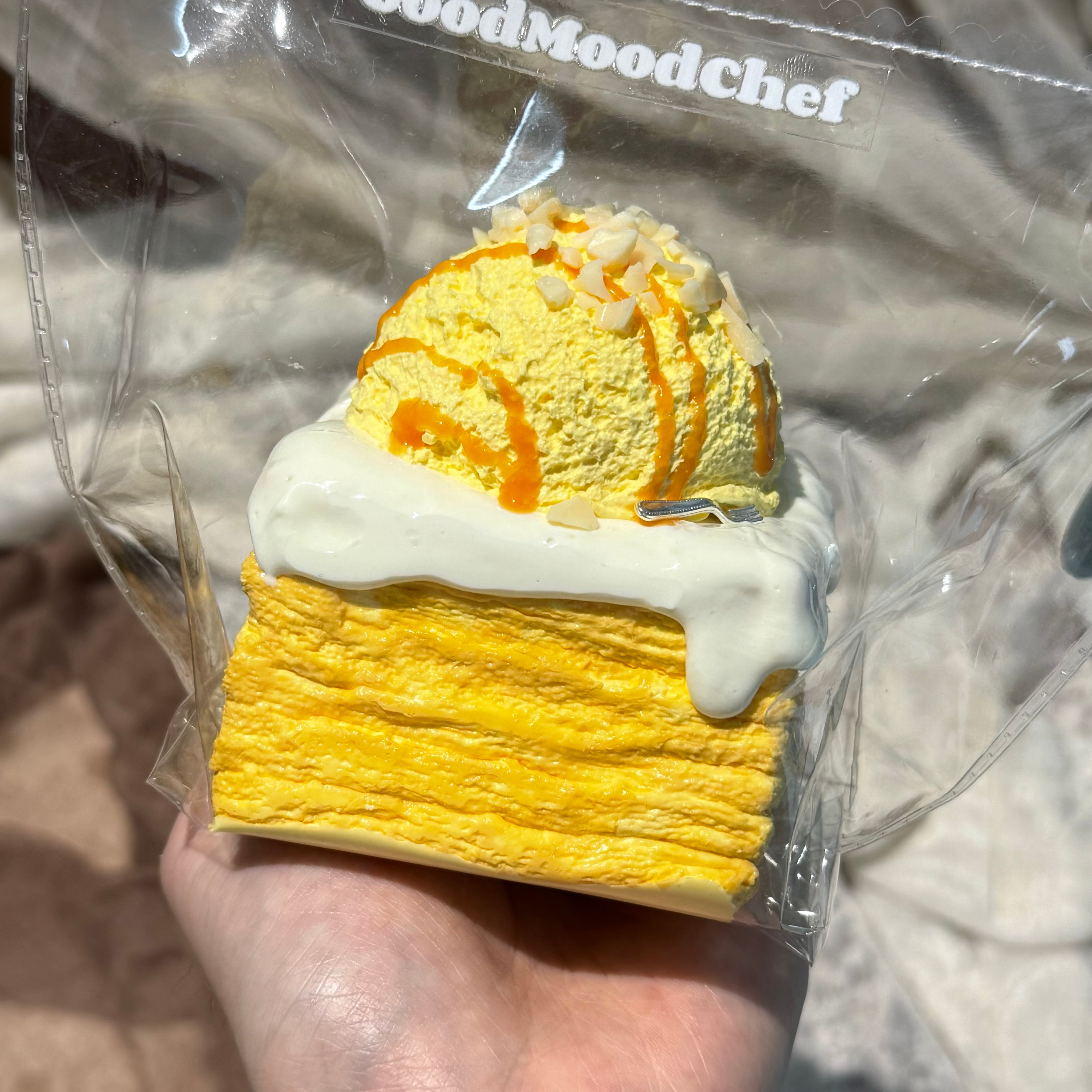 【Peanut Soy Milk Toast】Squishy stress relief toy