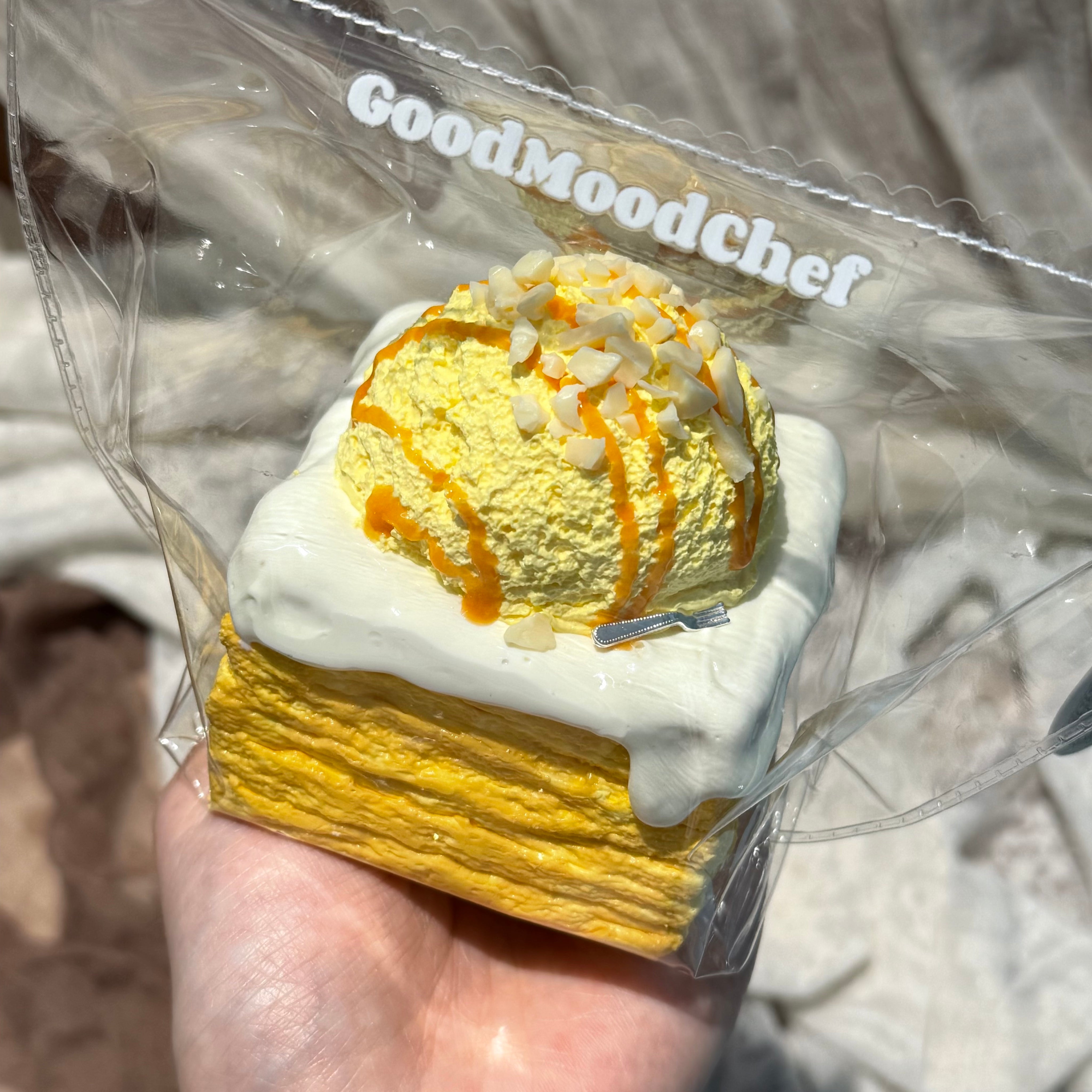 【Peanut Soy Milk Toast】Squishy stress relief toy