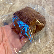 iDough Studio「溶岩チョコレートロールケーキ」 Squishy stress relief toy