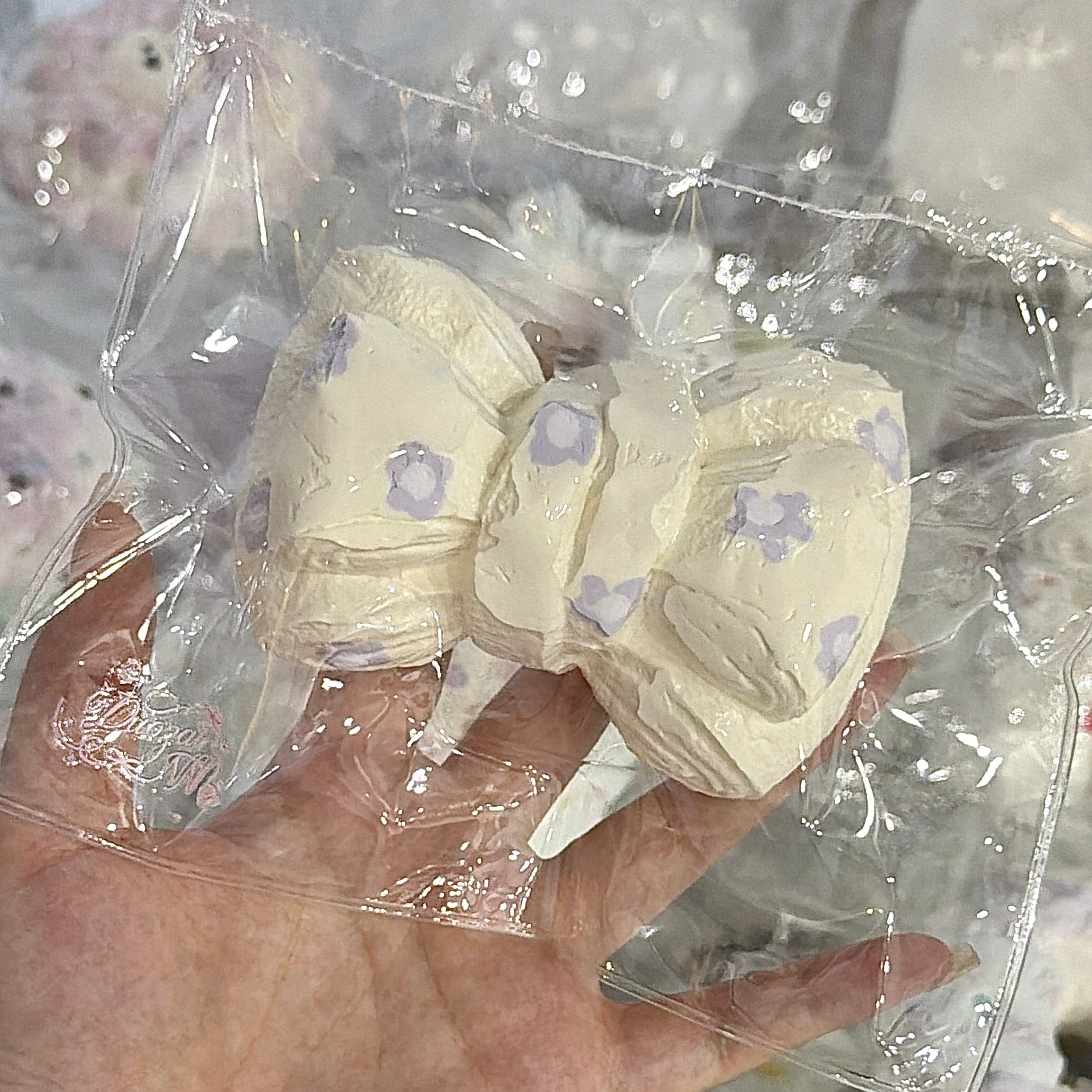 Duozai studio【Wisteria purple floral bowknot】Squishy stress relief toy
