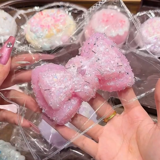 kengkeng milk‑cake‑mush texture【Pink‑purple bow】 Squishy stress relief toy