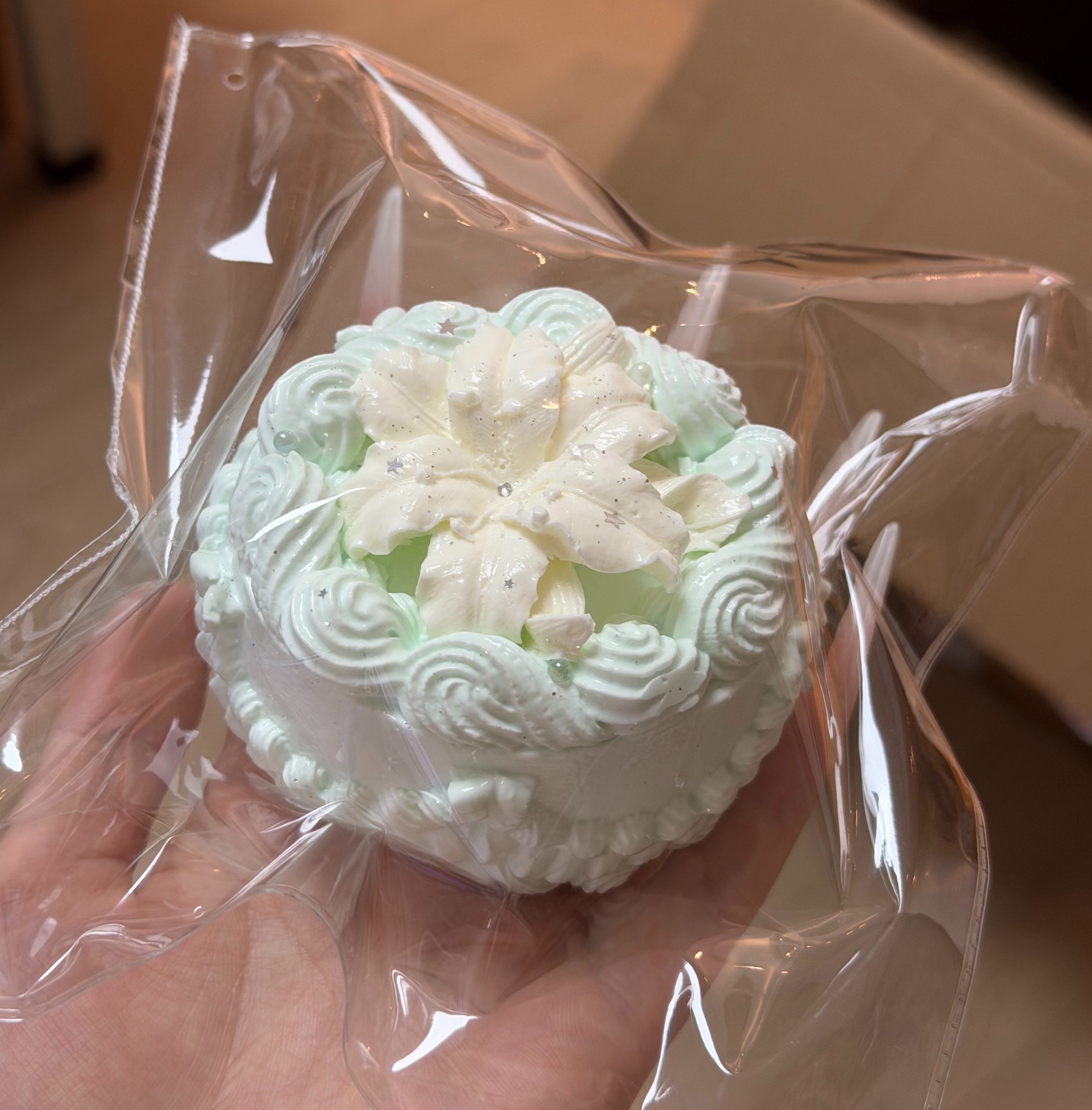 Rubyshop「ユリの生ケーキ」 Squishy stress relief toy