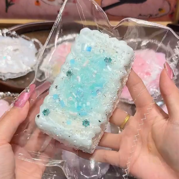 kengkeng cheese puree【Blue latte art】 Squishy stress relief toy