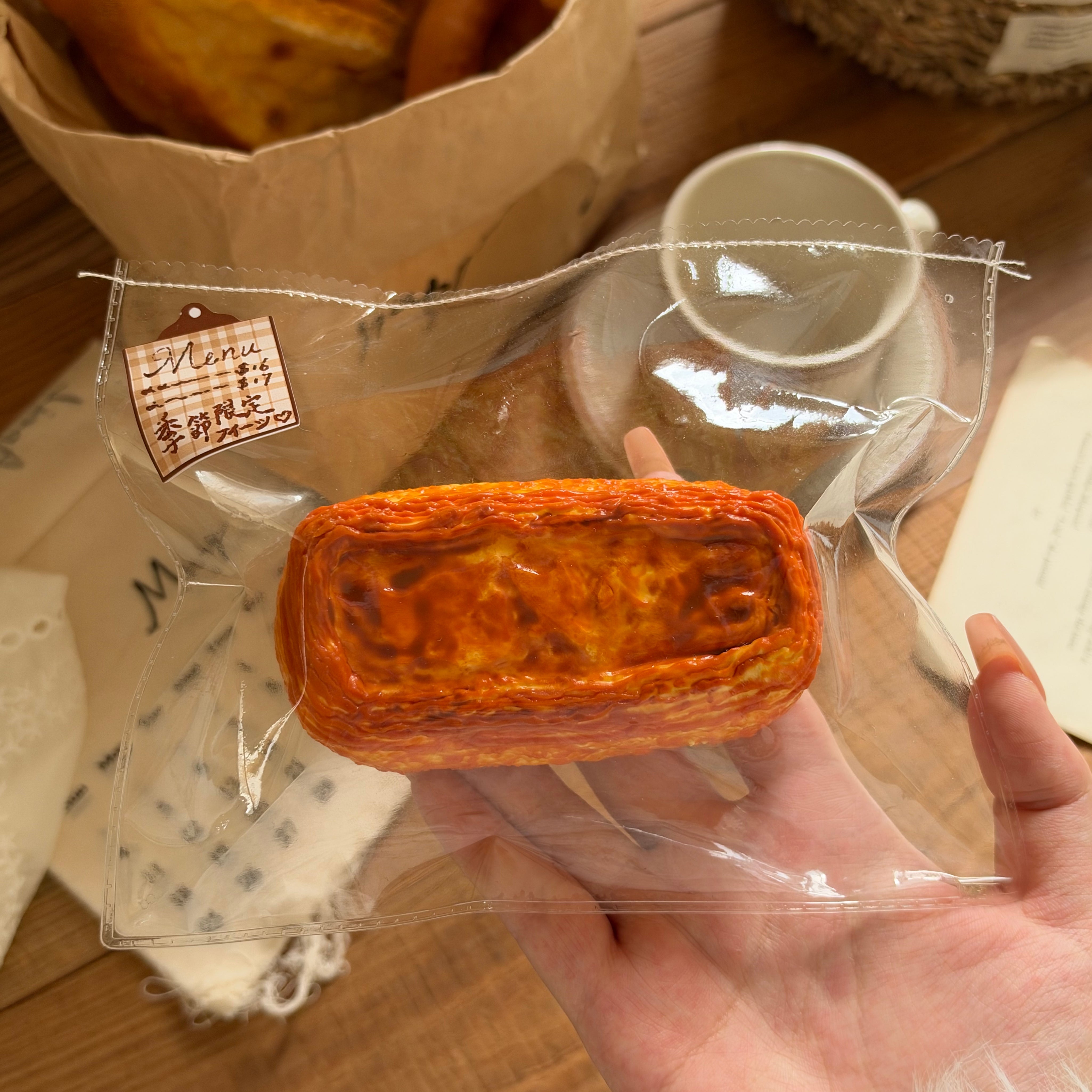 Happy hamburger【キャラメル熔岩エッグタルト】 Squishy Collectibles