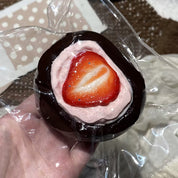 【nosweetpie】Strawberry Chocolate Daifuku Squishy stress relief toy