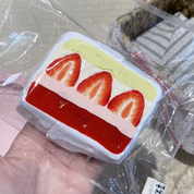 【nosweetpie】Strawberry Sandwich Squishy stress relief toy