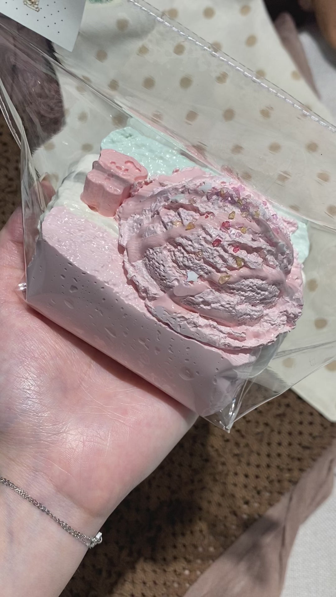 【MAORONG  Ice Cream Toast】Squishy Stress Relief Toy