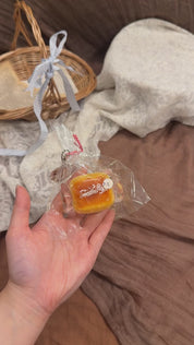 CreamPig Studio 【透明なキャラメル味の飴】Squishy Collectibles