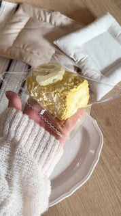 【Soy Milk Cream Cake】Squishy Stress Relief Toy