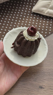 【黒い森テイストのカヌレ】プニプニストレス解消おもちゃ