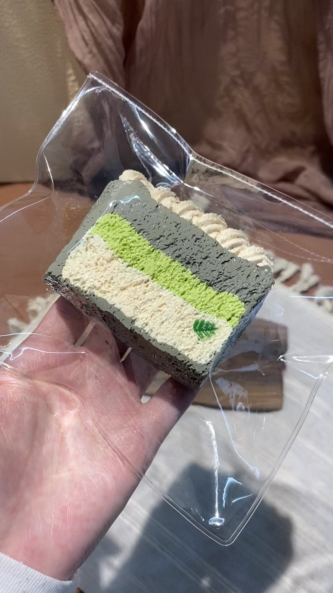 【Pistachio & Black Sesame Mini Toast】Squishy stress relief toy