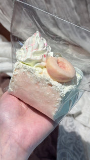 【Peach Cream Toast】Squishy stress relief toy