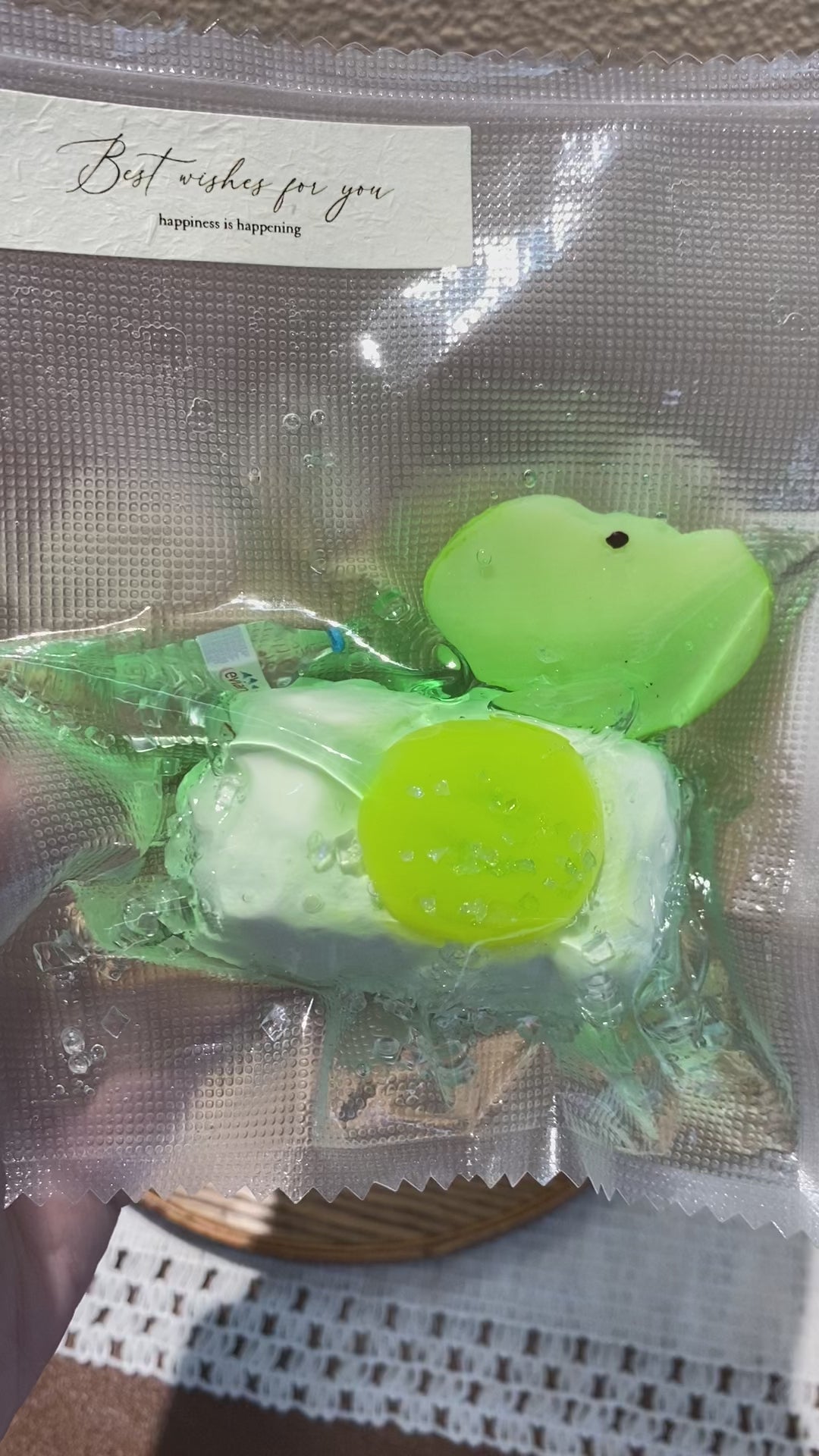【青りんごスライムパン】Squishy stress relief toy