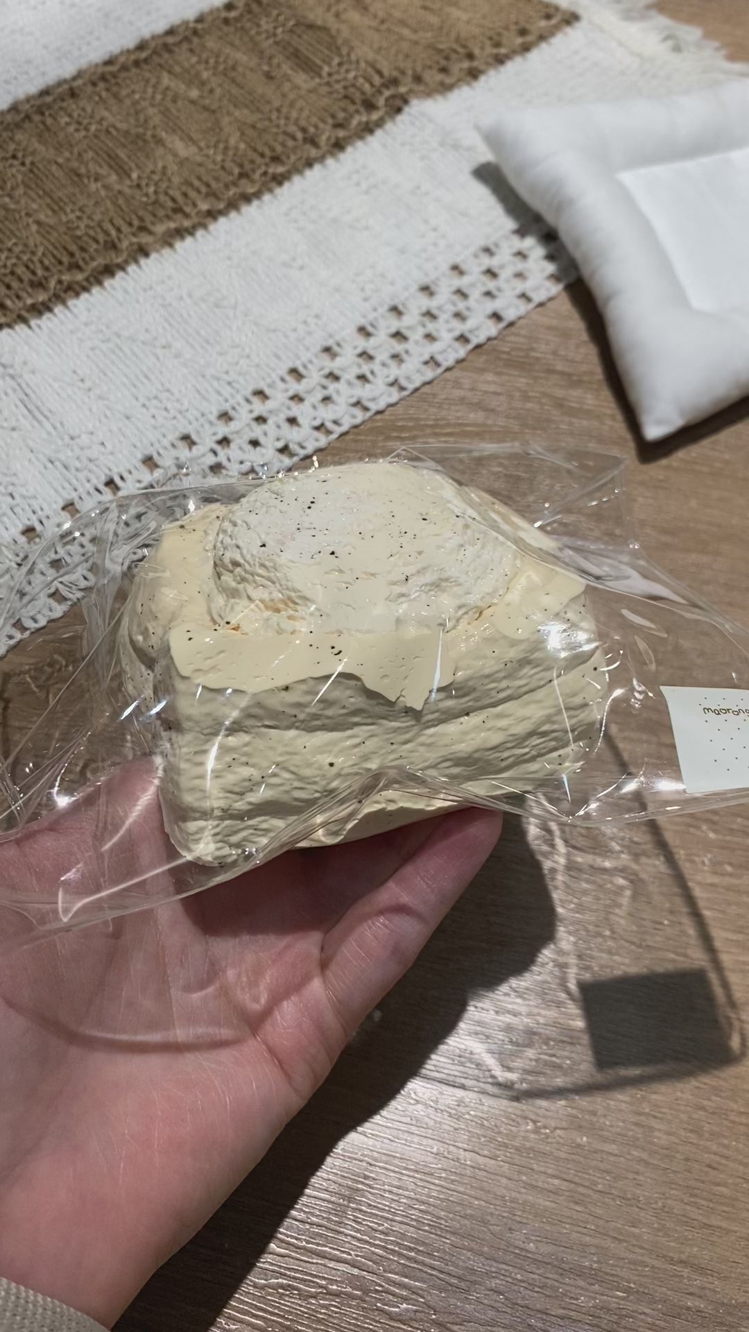 【Three-layer toast ice cream】Squishy Stress Relief Toy