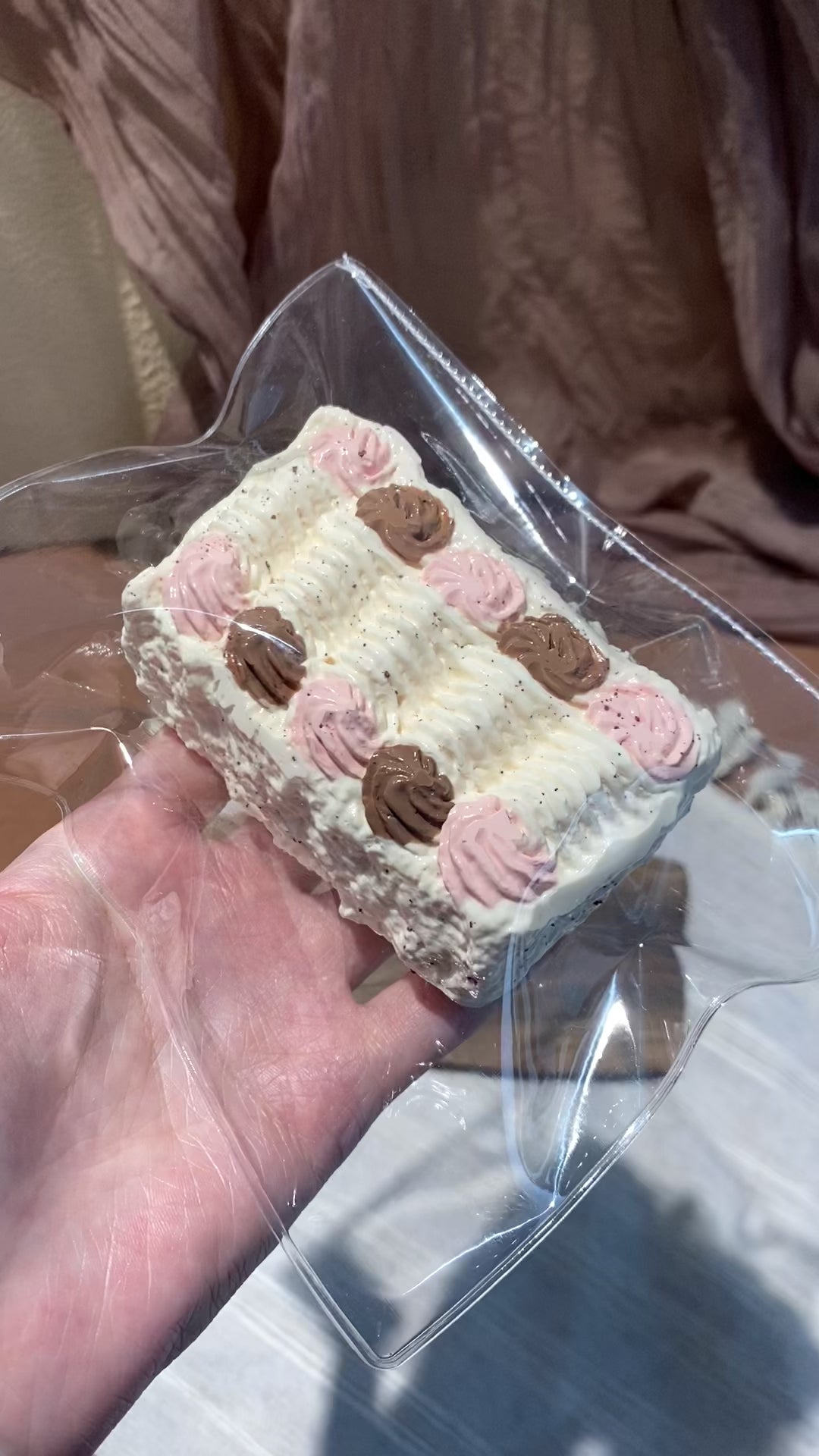 【Strawberry Cocoa Retro Cake】Squishy stress relief toy