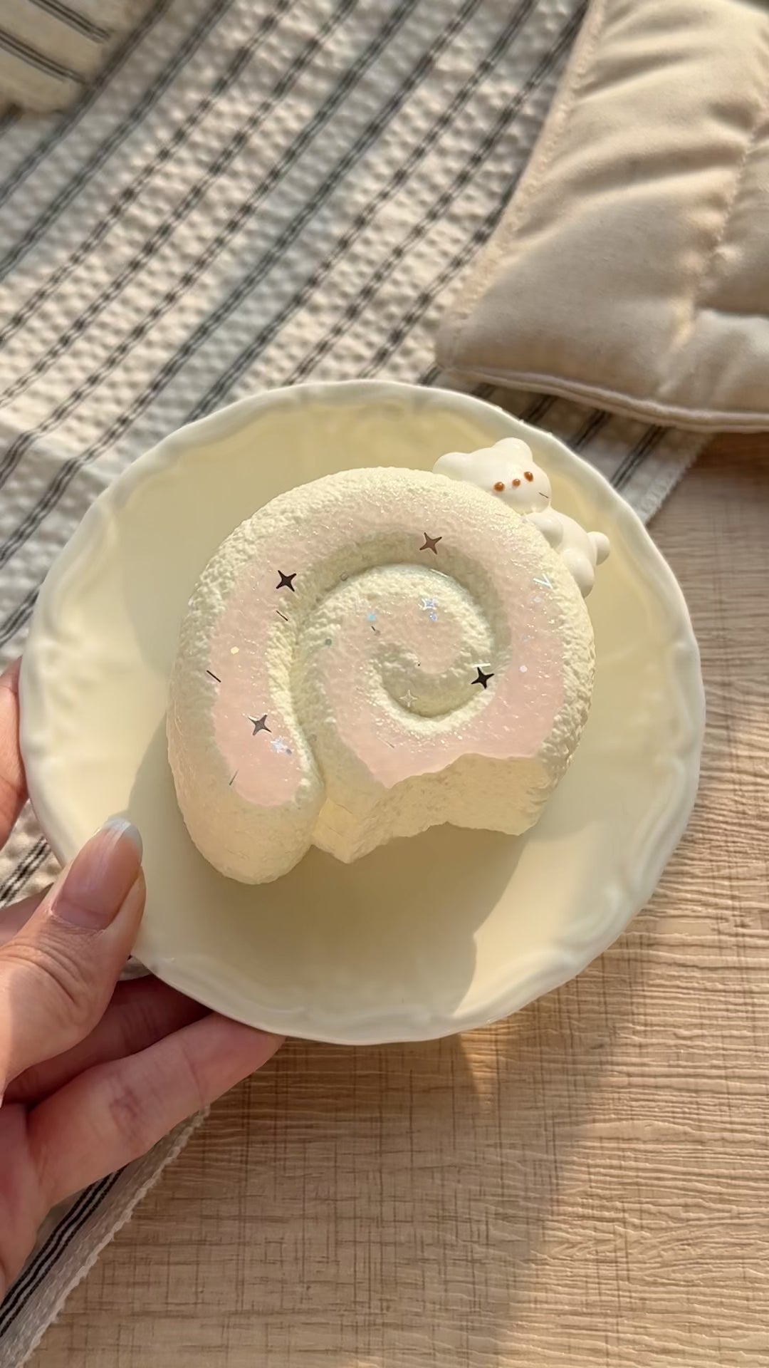 【Strawberry Cream Roll】Squishy Stress Relief Toy